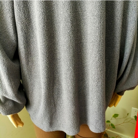 Urban Outfitters sweater Small Gray V Neck Long Sleeves Knit  Oversized - Picture 8 of 13